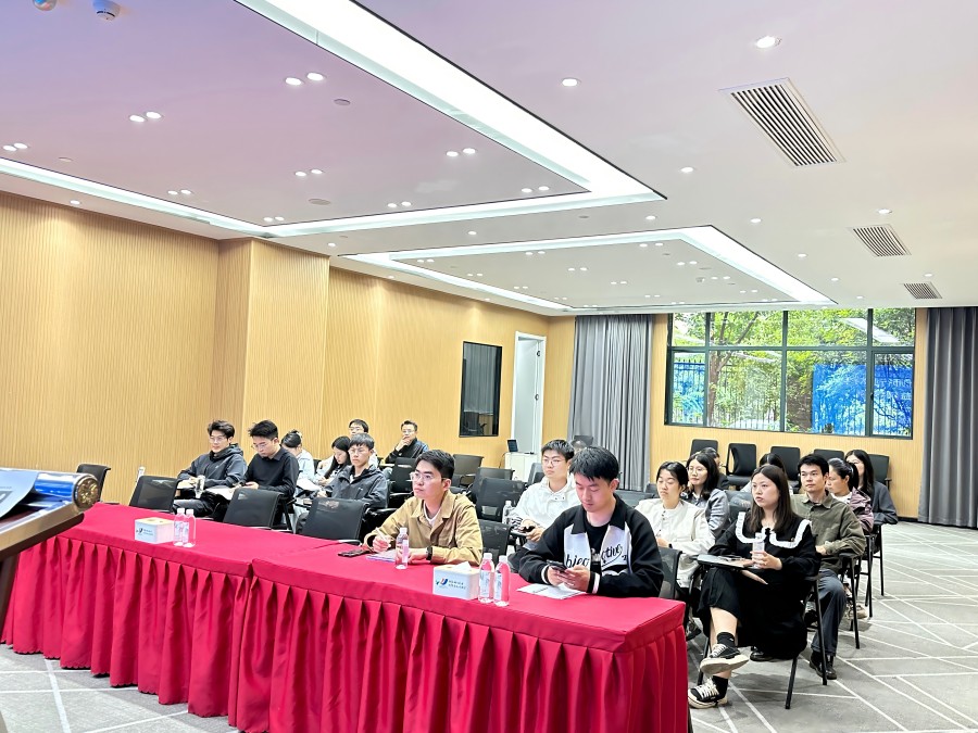 財(cái)務(wù)審計(jì)、工程造價(jià)、記帳報(bào)稅、資產(chǎn)評(píng)估、地方政府專項(xiàng)債